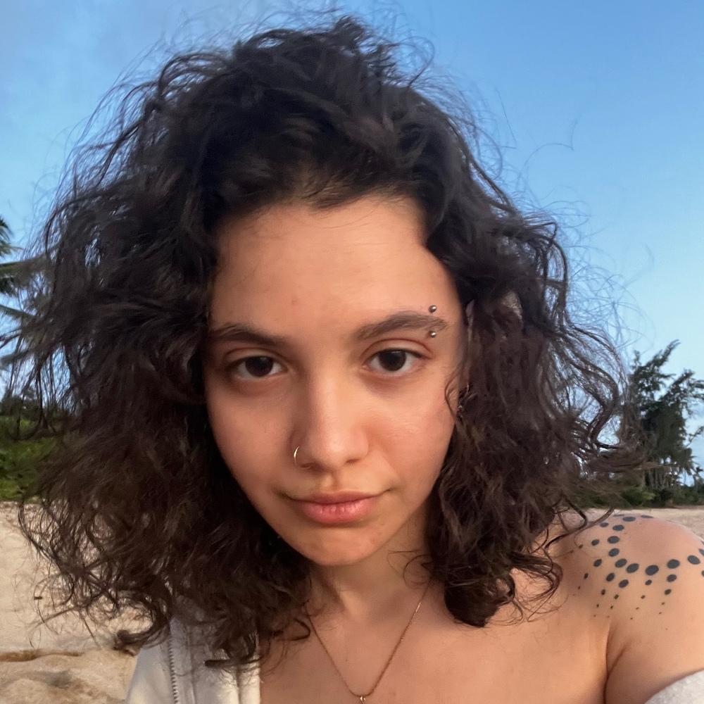 Meet your Posher, Sophia